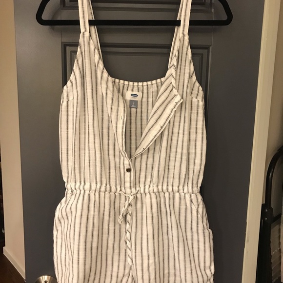 NWT Old Navy Stripped Romper - Picture 1 of 12